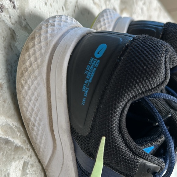 Nike running shoes downshifter size 11 - Picture 6 of 6